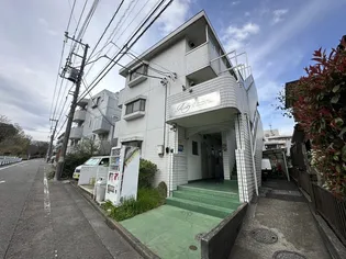 東京都多摩市鶴牧2【マンション】の外観