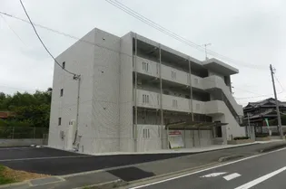U M Eの画像