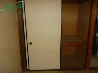 富洲原アパート【2階】の内装