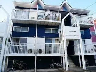 コアパレス岳美【2階】の外観