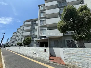 ウエストプラザの画像