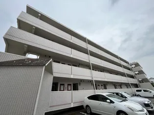 アンソレイエ・ロジュマン【1階】の外観