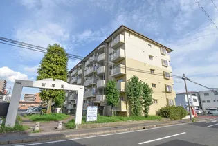 UR岩塚東【4階】の外観