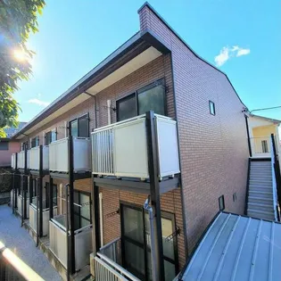 ルピナス湘南【2階】の外観