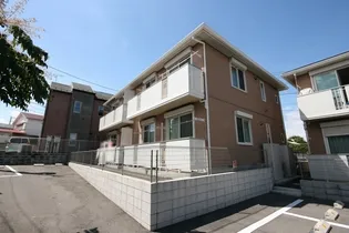 シュシュヴェールA棟【1階】の外観