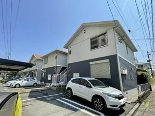サリーレ新屋敷 II番館【2階】の外観