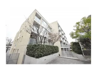 ル・シヤージュ神宮前【2階】の外観