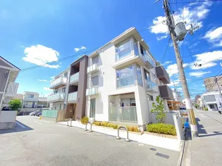 シャーメゾン上杉の画像