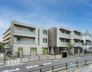 S COURTの画像