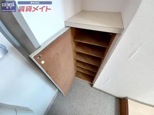 レジデンスタイコー【3階】の玄関