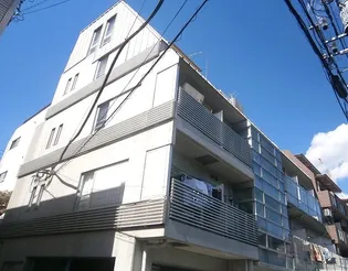 パークアベニューアイズ【3階】の外観