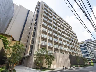 東京都港区赤坂6【マンション】の外観