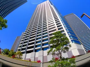 DEUX TOURS EASTの画像