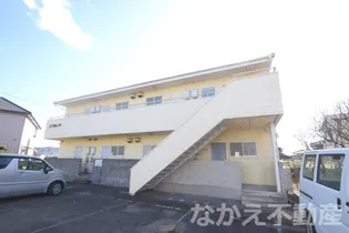 徳島県小松島市中郷町字西久保【アパート】の外観