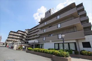 アンビエント枚方公園【3階】の外観