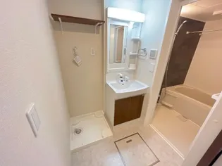 フォレスト離宮唐津【1階】の内装