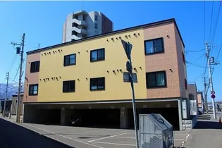 ラ プリマヴェーラの画像