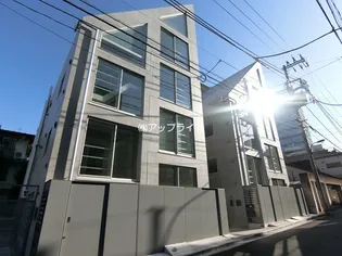 PASEO新宿三丁目I【2階】の外観