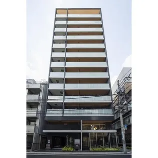 東京都千代田区内神田1【マンション】の外観