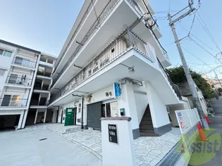 WHITE VILLAIIの画像