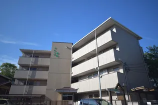 グレープ本町【2階】の外観