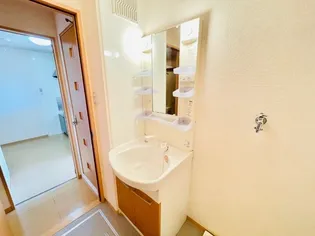 サン・ミシェル【1階】の内装