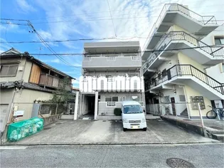 メゾンエトワールの画像