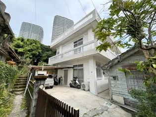 仲地アパートの画像