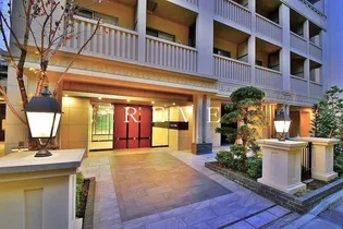 CASA EST CORTA【7階】の外観