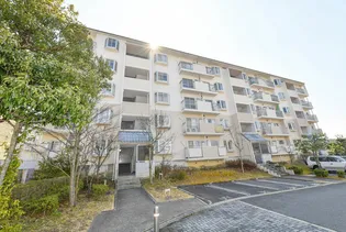 UR平城左京【5階】の外観