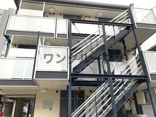 レオパレスワコウサンハイツC棟の画像