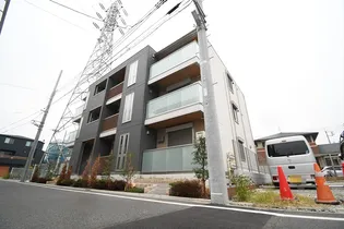 セレスティア六町II【1階】の外観