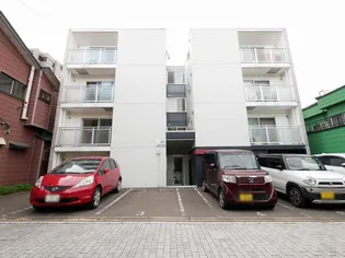 スクーデリアの画像