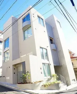 東京都新宿区市谷柳町【マンション】の外観