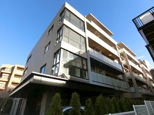 東京都中野区南台5【マンション】の外観