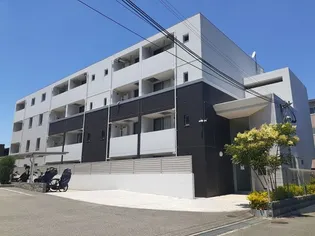 グゥテェ ライゼBの画像