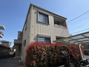 ヴァーチェサクラ【2階】の外観