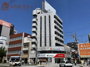 パレロイヤルビル【8階】の外観