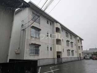 中日ハイツの画像