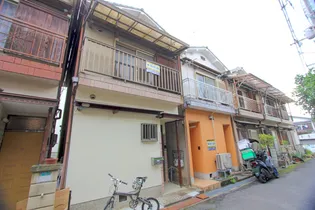 大阪府枚方市長尾家具町1【一戸建】の外観