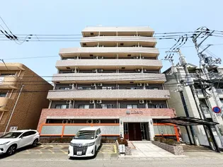 リバティマンション【4階】の外観