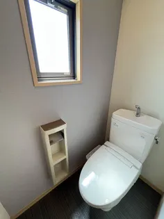 シャーメゾン本郷【2階】の内装