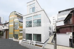 東京都新宿区原町3【アパート】の外観