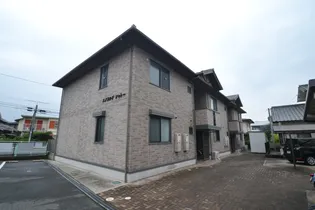 エメラルドシャトー【2階】の外観