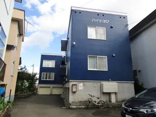 ハイツ317【1階】の外観