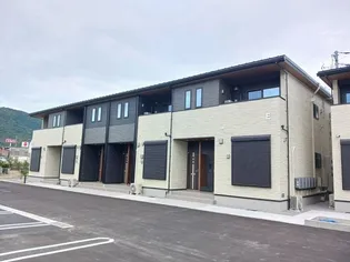 香川県高松市国分寺町国分【アパート】の外観