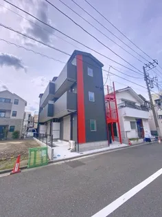 神奈川県横浜市鶴見区仲通2【アパート】の外観