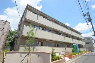 ブラウ バウム【2階】の外観