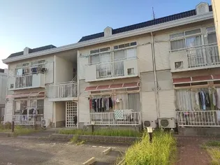 ドミール西【1階】の外観