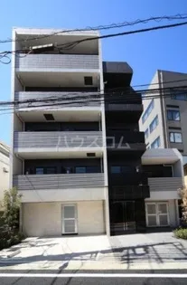 AXAS明大前【3階】の外観